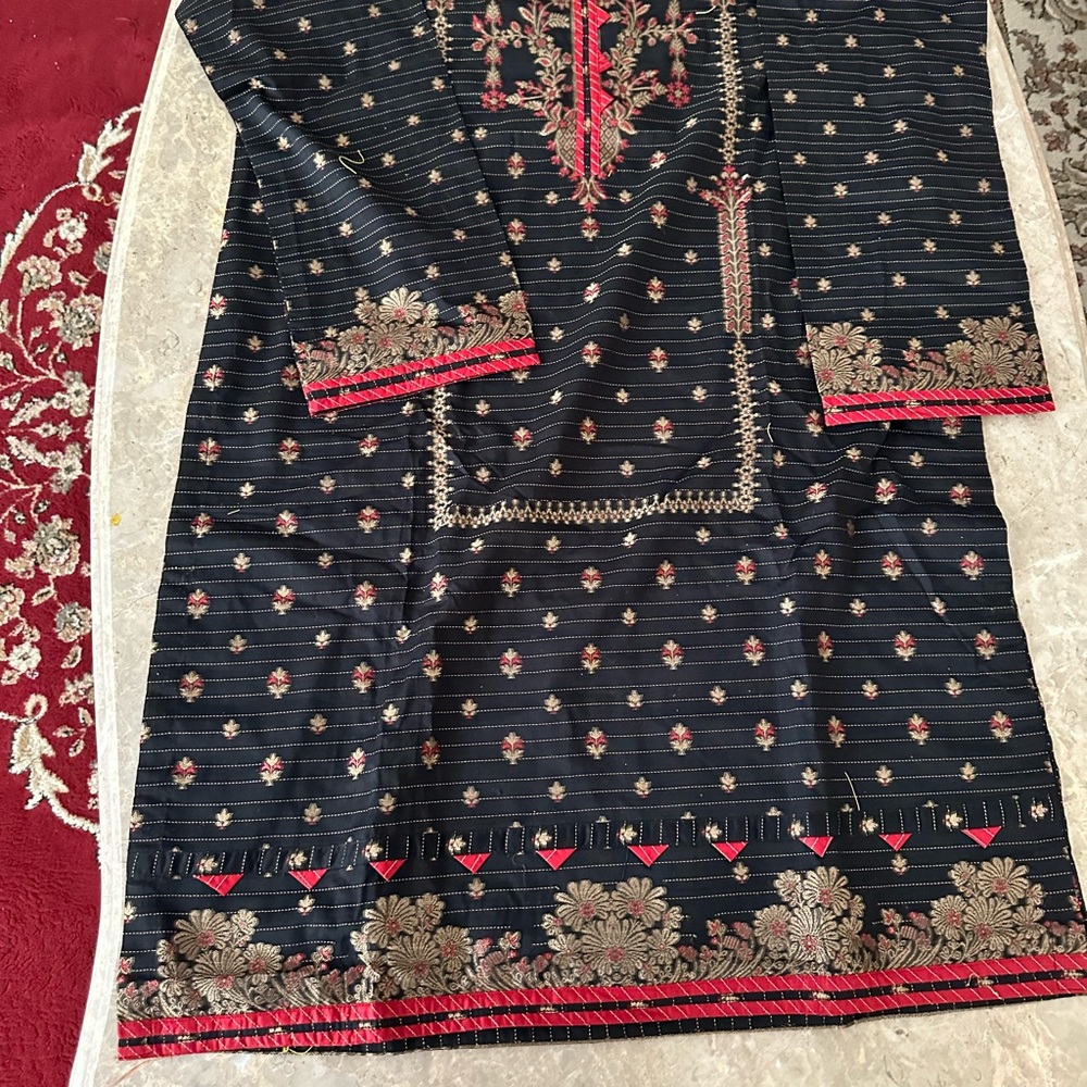 Pakistani Brand new jacquard ladies party dress size large
